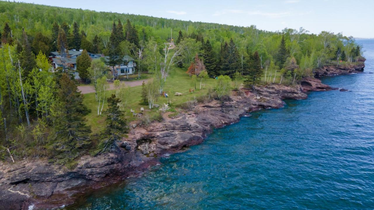 Thomsonite Inn On Lake Superior Grand Marais Extérieur photo