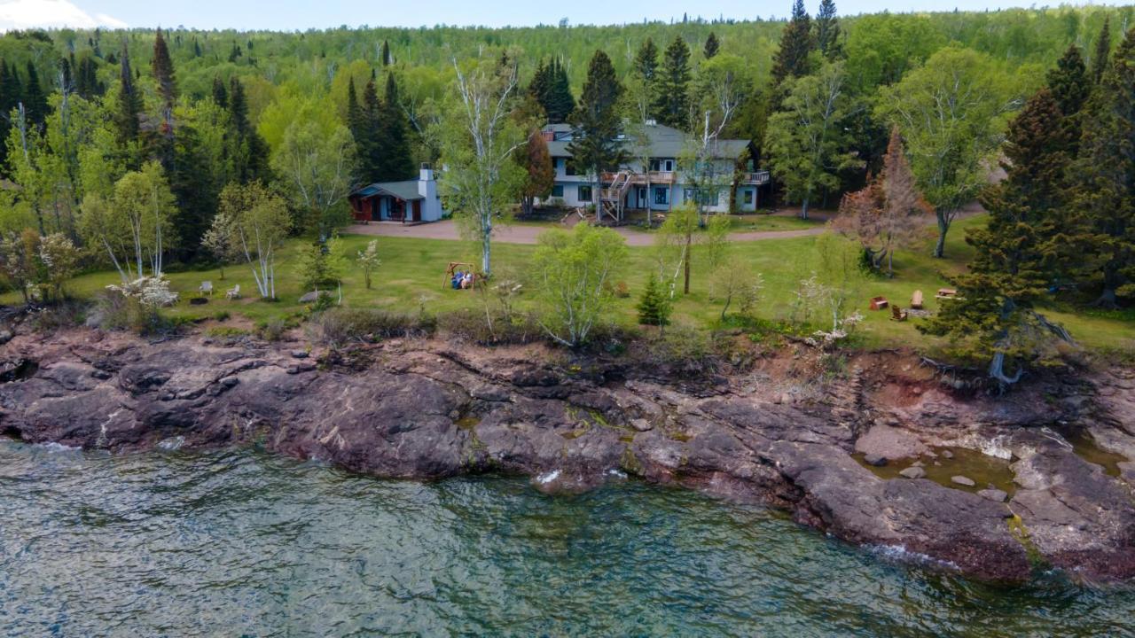 Thomsonite Inn On Lake Superior Grand Marais Extérieur photo